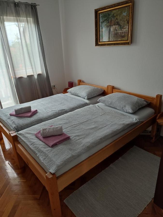 Guest House Josipovic Korenica Exterior foto